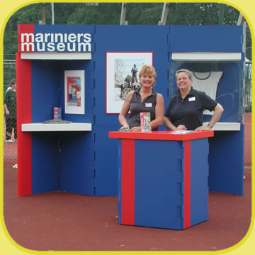  Stand Ministand M26